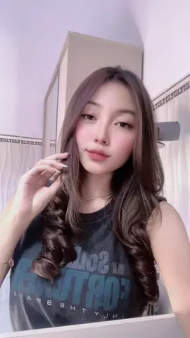 trs siapa yg nyuapin?
