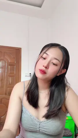 #မြင်ပါများပီးချစ်ကျွမ်းဝင်အောင်လို့🤒🖤 #fypပေါ်ရောက်စမ်း #thankb4youdo ဖွင့်ပြောလိုက်တော့မယ်🍎