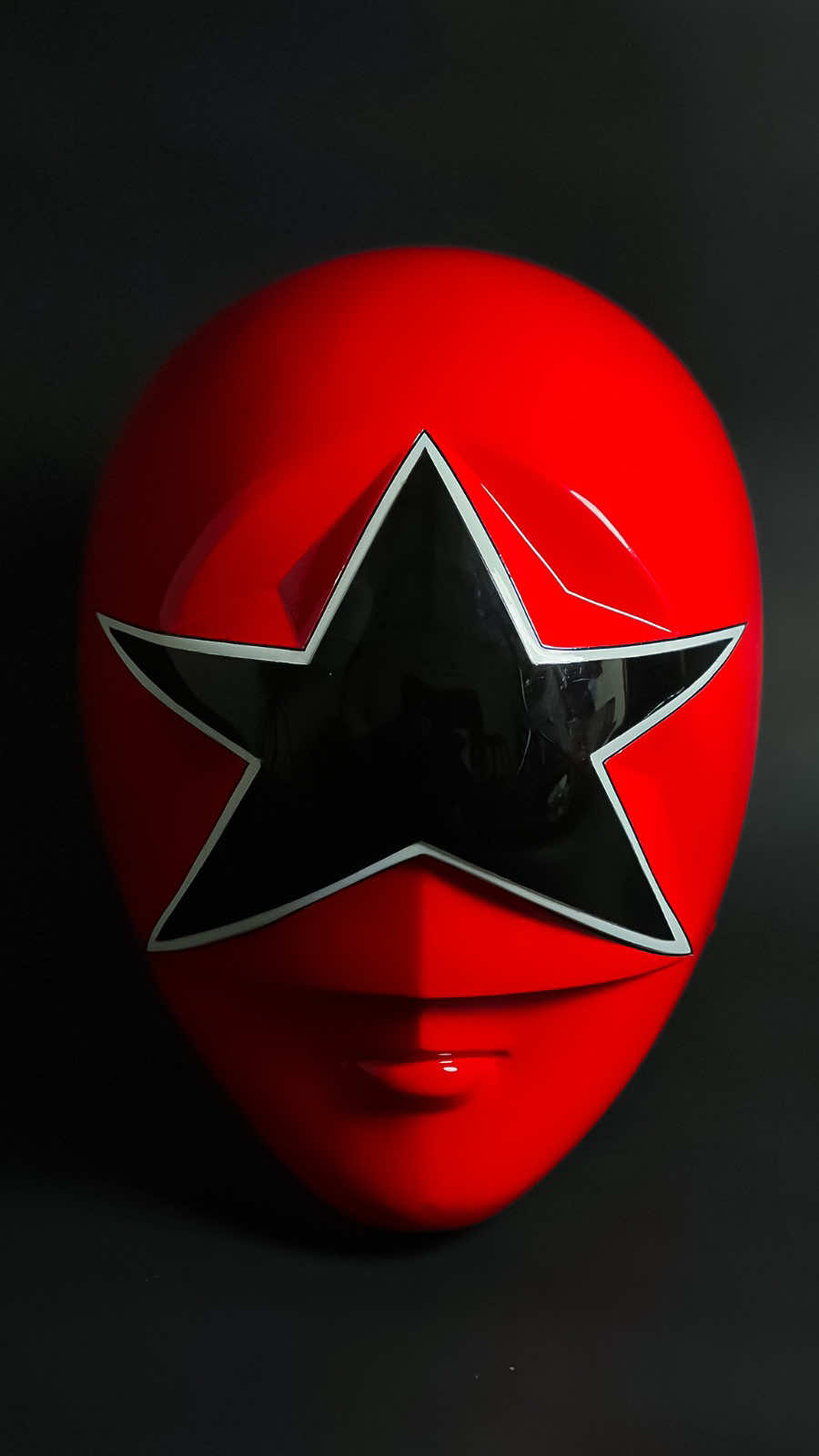 Step by step installation of visor + padding for the Red Zeo helmet. Comfort meets epic look! ✨ Check the link in the bio to purchase it today! #zeoranger #redranger #ohred #powerranger #supersentai    