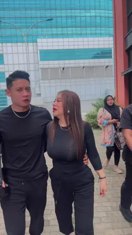 Selalu jadi org yg bersyukur ya sayangku … #anisabahar #fyp #fyp #sorotan #suamianisabahar 