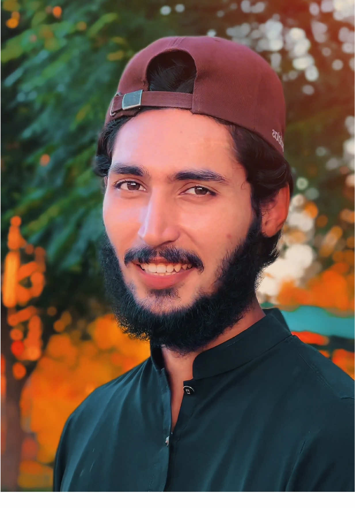 جن سے کرلیتے ہیں کنارا ایک بار 🤫😎✌🏻 #ownvoice #trending #unfreezemyacount #punjabipoetry #joon_talha 