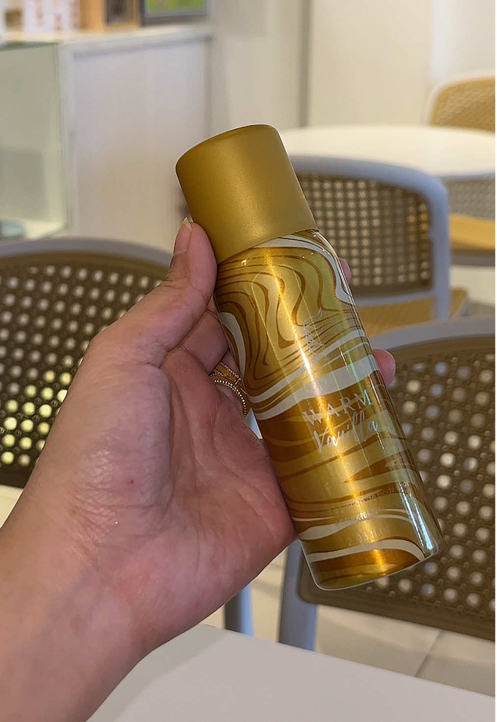 Kahit pag pawisan ka mabango ka padin #warmvanilla #perfume #longlastingperfume #fyp #trending 