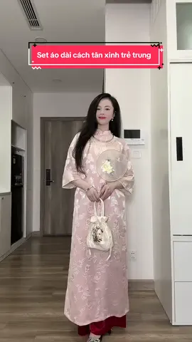Áo dài cách tân xinh trẻ trung #aodai #aodaicachtan #aodaivietnam #aodaithietke #aodaitet 