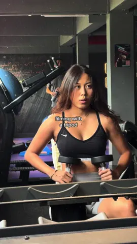 Getting a tripod in the gym can not only help you analyse your form, but motivate you to look good while working out 🤷🏻‍♀️ I don’t make the rules  #GymTok #sgtok #Fitness #contentcreator #gymgirl 