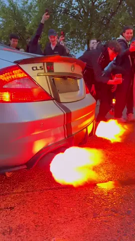 Cls 63 flames #cls63 #flames #mercedes #amg63 #raketa🚀 