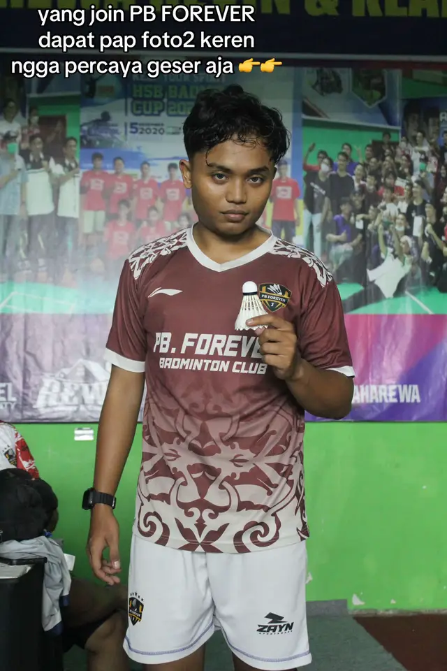 foto keren saat main badminton #anakbadminton #berandatiktok #badmintonindonesia #bulutangkisindonesia #fotokeren 