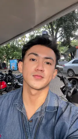 ada banget ni jerawat 😒
