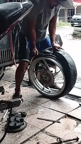 bang udah bang 😫😫#lewatberandamu #klotokgank🤪🤙 #cbr150r #fy #fypage 