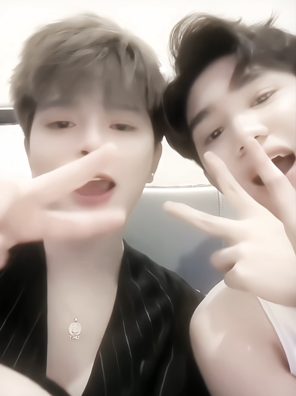 : thic 2 ông thoại như lày vaii má dethuong=)))) #rhycap #CAPTAINBOY #RHYDER #tarn_grp #xuhuongtiktok 