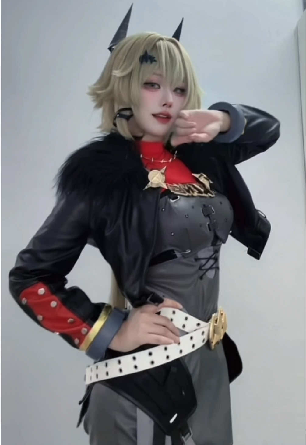 포토타임 뛰기 전이라 힘이 넘쳐 #zzzero #cosplay #caesarking 