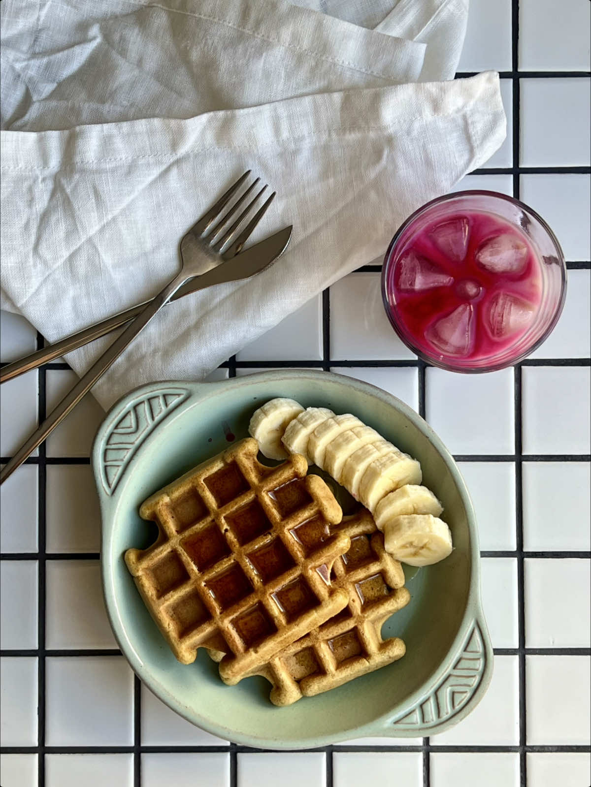 Gluten-Free Waffles 🧇  Ingredients: 	•	2 eggs 	•	1 cup any milk (oat for me) 	•	1 tbsp olive oil 	•	Juice of half a lemon 	•	1 cup gluten-free flour (I used a mix of store-bought gluten-free blend and corn flour) 	•	1 tbsp psyllium husk 	•	2 tbsp coconut sugar (unrefined) 	•	A pinch of salt 	•	½ tsp baking soda 	•	Vanilla extract to taste Instructions: 	1.	In a bowl, whisk together the eggs, oat milk, olive oil, and lemon juice. 	2.	Add the gluten-free flour, psyllium husk, coconut sugar, salt, baking soda, and vanilla. Mix until smooth. 	3.	Let the batter rest for about 5–10 minutes to allow the psyllium to thicken the mixture. 	4.	Preheat your waffle maker and lightly grease if needed. 	5.	Pour the batter into the waffle maker and cook until golden and crisp. 	6.	Serve warm with your favorite toppings. #wholefoods #waffle #dairyfree #g#glutenfreebreakfast
