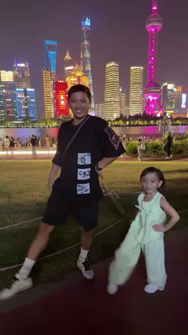SHANGHAI VLOG IS NOW UP! LINK IN MY BIO 🇨🇳