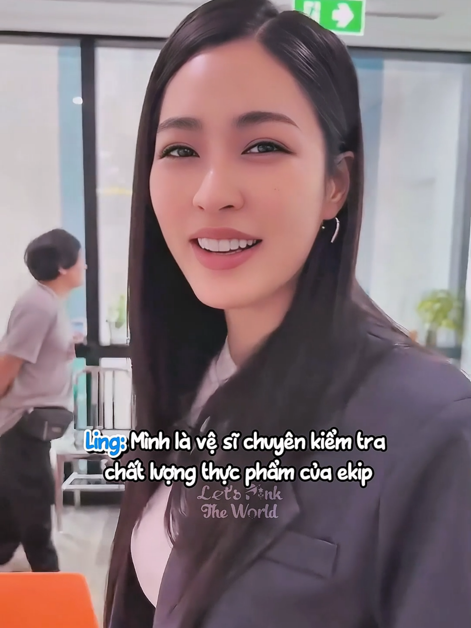 Do trách nhiệm với công việc thôi chứ không phải Pí Ling mê ăn đâu ka~ 🤣 #หลิงหลิงคอง #linglingkwong