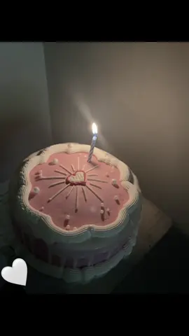 🥳🥳🥳#psht IB:trii🎀#heppybirthday#fyp #beranda #4u 