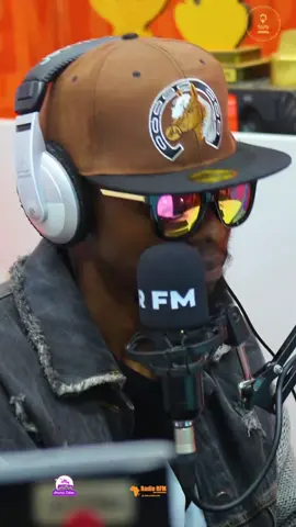 Things got heated in the Kenyan hip hop scene this week 🔥🎤 Just two days ago, rapper and media personality Rapcha stirred the pot in a bold interview when he called out none other than Khaligraph Jones, labeling him as “fake” from top to bottom. According to Rapcha, nothing about the OG is real — not the accent, not the Kayole roots he always reps, not even the music or the fashion. “Khaligraph Jones ni fala. Everything about him is fake… the accent, faking being from Kayole, the dressing — even the music has elements of fakeness.” Naturally, it didn’t take long for Khaligraph to fire back with a calm but spicy clapback on IG: “If you want to boost your career or get attention for your podcast, just mention Khaligraph 😂😂😂… Let me give you your breakthrough today, my G.” “You’ve hustled hard even saying I’m not from Kayole 😂. Mw-ere is mw-ere.” #RespectTheOGs Now fans are torn  is this legit beef or just a calculated move for clout? And who’s really keeping it real in Kenyan rap right now? 👀 Let’s talk… 👇🏽👇🏽 Whose side are you on  Rapcha or Khaligraph? #KenyanHipHop #RapBeef #KhaligraphJones #RapchaSayantist     