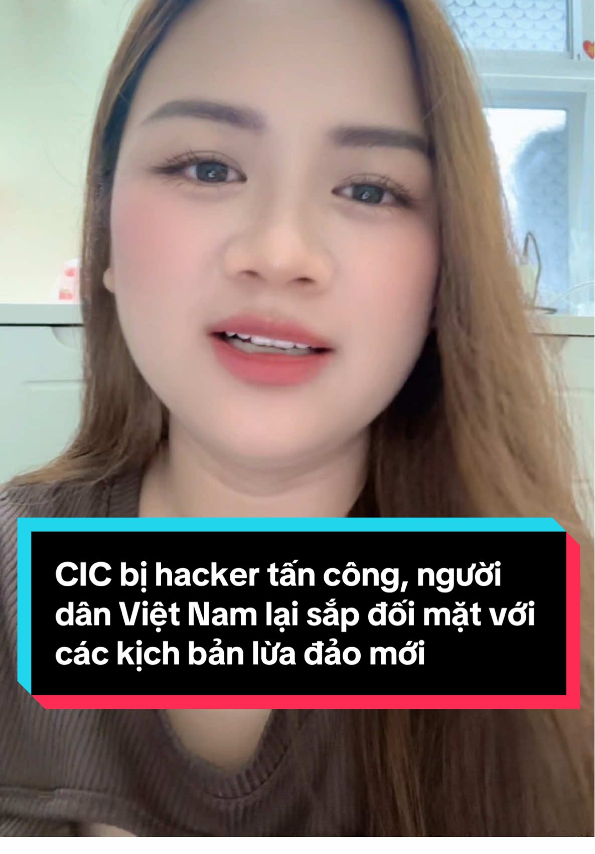 ❤️‍🔥 THÔNG TIN CÁ NHÂN CỦA ~ 100 triệu dân Việt Nam vừa bị rò rỉ. Tóm tắt sự cố * Đơn vị bị tấn công: Trung tâm Thông tin Tín dụng Quốc gia (CIC), trực thuộc Ngân hàng Nhà nước Việt Nam. * Quy mô: Hacker nhóm ShinyHunters tuyên bố đã lấy được hơn 160 triệu hồ sơ, bao gồm cả dữ liệu lịch sử → ước tính ảnh hưởng tới hầu hết dân số Việt Nam (~100 triệu người). * Dữ liệu lộ lọt: Thông tin cá nhân, dữ liệu tín dụng, số thẻ tín dụng (mã hóa), mã số thuế, kê khai thu nhập, nợ vay… * Nguyên nhân: Hacker khai thác lỗ hổng “n-day” trong phần mềm đã hết vòng đời (end-of-life), không còn bản vá. Đặc điểm vụ việc * Nhóm hacker tuyên bố xâm nhập toàn bộ hệ thống trong 24 giờ. * Không gửi yêu cầu tống tiền, chỉ công bố và rao bán dữ liệu trên diễn đàn ngầm. * CIC hiện chưa có phản hồi chính thức. Mức độ nghiêm trọng * Đây có thể coi là vụ rò rỉ dữ liệu lớn nhất lịch sử Việt Nam, tương đương các vụ toàn cầu. * Nguy cơ: lộ thông tin nhạy cảm của cá nhân và tổ chức → đe dọa an ninh tài chính và tín dụng quốc gia. #hakem2501 #hahoaofficial #news #cic #luadao 