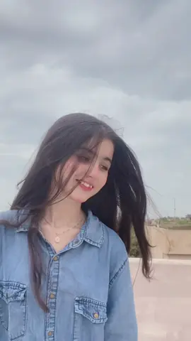 Urti patang jese mast malang🪁😁😁#unzilajunejo #viral #trending #foryou 