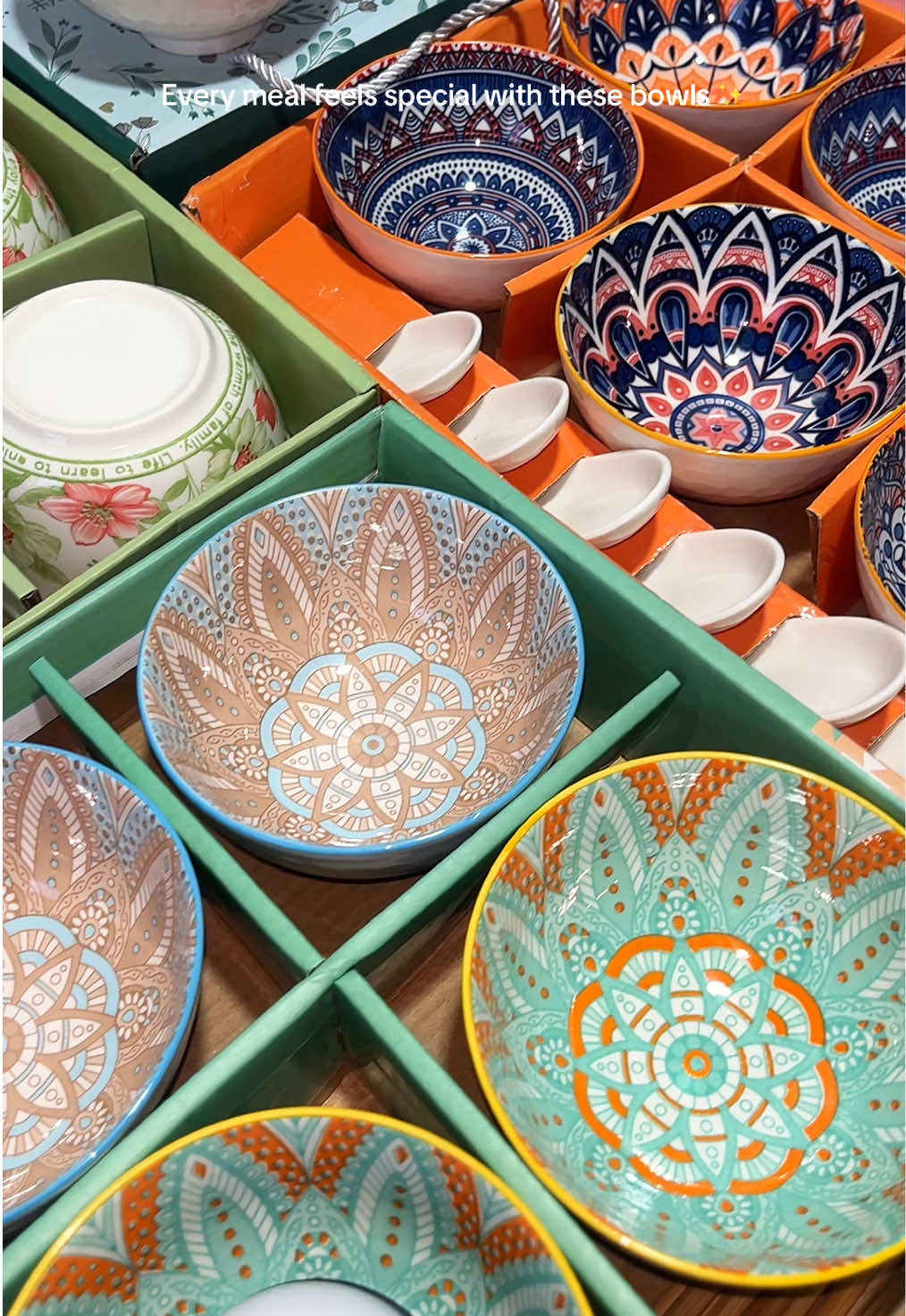 Mas ganado kumain pag classy ang bowl. Ideal pang-regalo & souvenir. ✨👌 #ceramics #bowlset #ceramicbowlset #ceramicbowl #bowl 