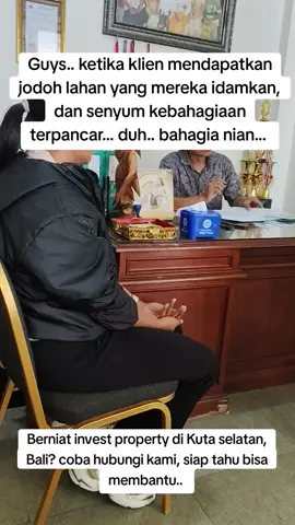 08179734451 Guys.. ketika klien mendapatkan jodoh lahan yang mereka idamkan, dan senyum kebahagiaan terpancar... duh.. bahagia nian...  Berniat invest property di Kuta selatan, Bali? coba hubungi kami, siap tahu bisa membantu..  WA.me/628179734451 (kam) 