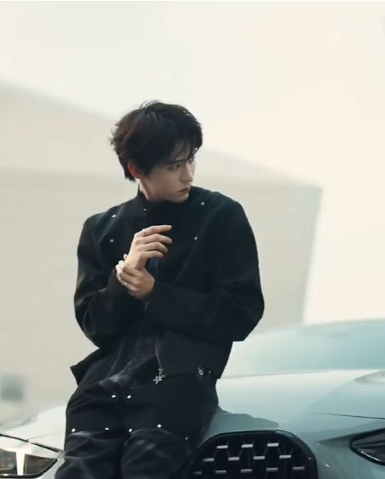 กรี๊ดดด ZYR x BMW !!!! #โจวอี้หราน #周翊然 #zhouyiran #bmw #ดาราจีน 