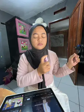 Makeup x sound dhot design 