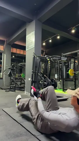 Isinif sabalaa kan biro?#ifrahmamile #oromotiktok #ethiopian_tik_tok🇪🇹🇪🇹🇪🇹🇪🇹 #gym #gymgirl 