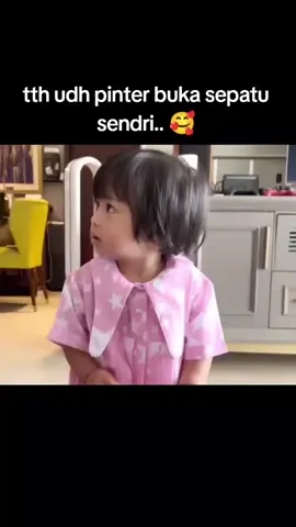 udh pinter buka sepatu sendri tth🥰 #nagitaslavina #rafinagita1717 #ranaimamalikaraudiaandara #fyppppppppppppppppppppppp 