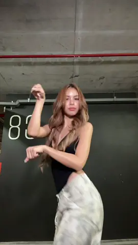 แม่วัวว่าาา 