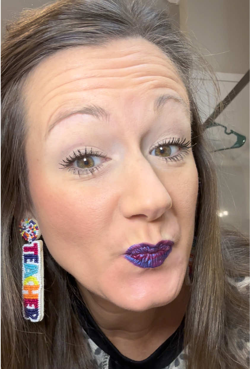 ✨ Long-lasting color without the fuss! Watch the magic of the Wonder Blading Peel & Reveal Lip Stain Kit 💋 Just apply, peel, and reveal a vibrant, smudge-proof lip stain that lasts all day. No transfer, no reapplying—just flawless lips! 🔥 #PeelAndReveal #LipStainMagic #WonderBlading #NoSmudgeLips #TikTokBeauty