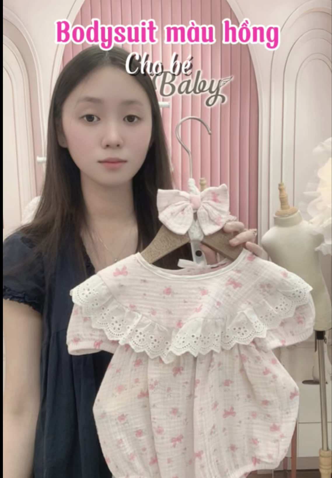 Bodysuit màu hồng #PA18#dobegaisanhdieu #dobegai #dothieke #babylove #thoitrangbe #Tutababyshop #dothietke #dobegaixinh 