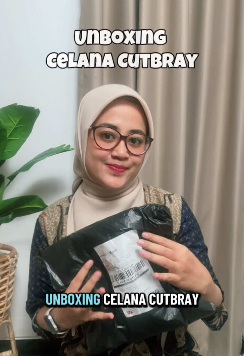 Harganya ga masuk akal  👆🏻 #celanacutbray #celanamurah #celanakerja #celanahitam #cutbray 