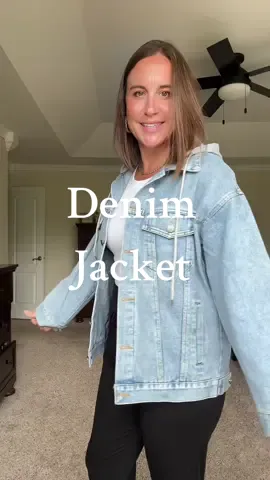 Casual. Cool. Effortless. That’s the whole vibe. 🖤 #minimalist #effortlessfashion #denimjacket 