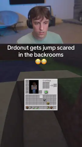 Drdonut gets jump scared in the backrooms😳😳  #drdonut #donutsmp #backrooms 
