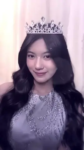 setelah kabesha dilepas maka kamu bukan lagi indira jkt48 melainkan Indira putri seruni. terimakasih telah membesarkan grup ini🙂 #indirajkt48 #indiraputriseruni 