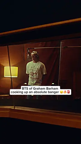An absolute banger 😮🔥🚨 #grahambarham #music #behindthescene #fyp #fyppp 