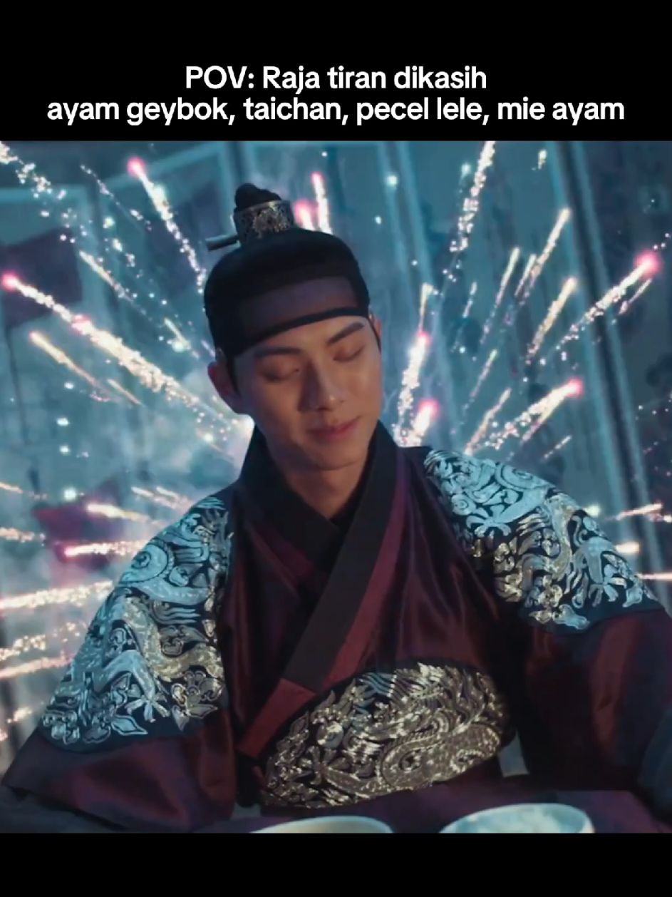Jeona nyobain makanan kalcer 😎
 
 #bonappetityourmajesty  #leeheon #drakor #foryoupage #fyp 