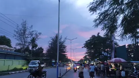 #ဒီနေဝင်ချိန်ကိုဘယ်မေ့မလဲ🌅 #မအူပင်မြို့ညနေခင်းအလှ#foryoupage❤️❤️ #fypage #fypシ゚ 