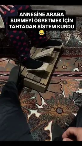 böyle eyitim kursu herkese lazım 😂🤣