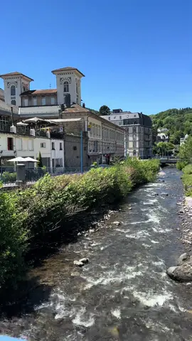 📍La Bourboule, France🇫🇷❤️