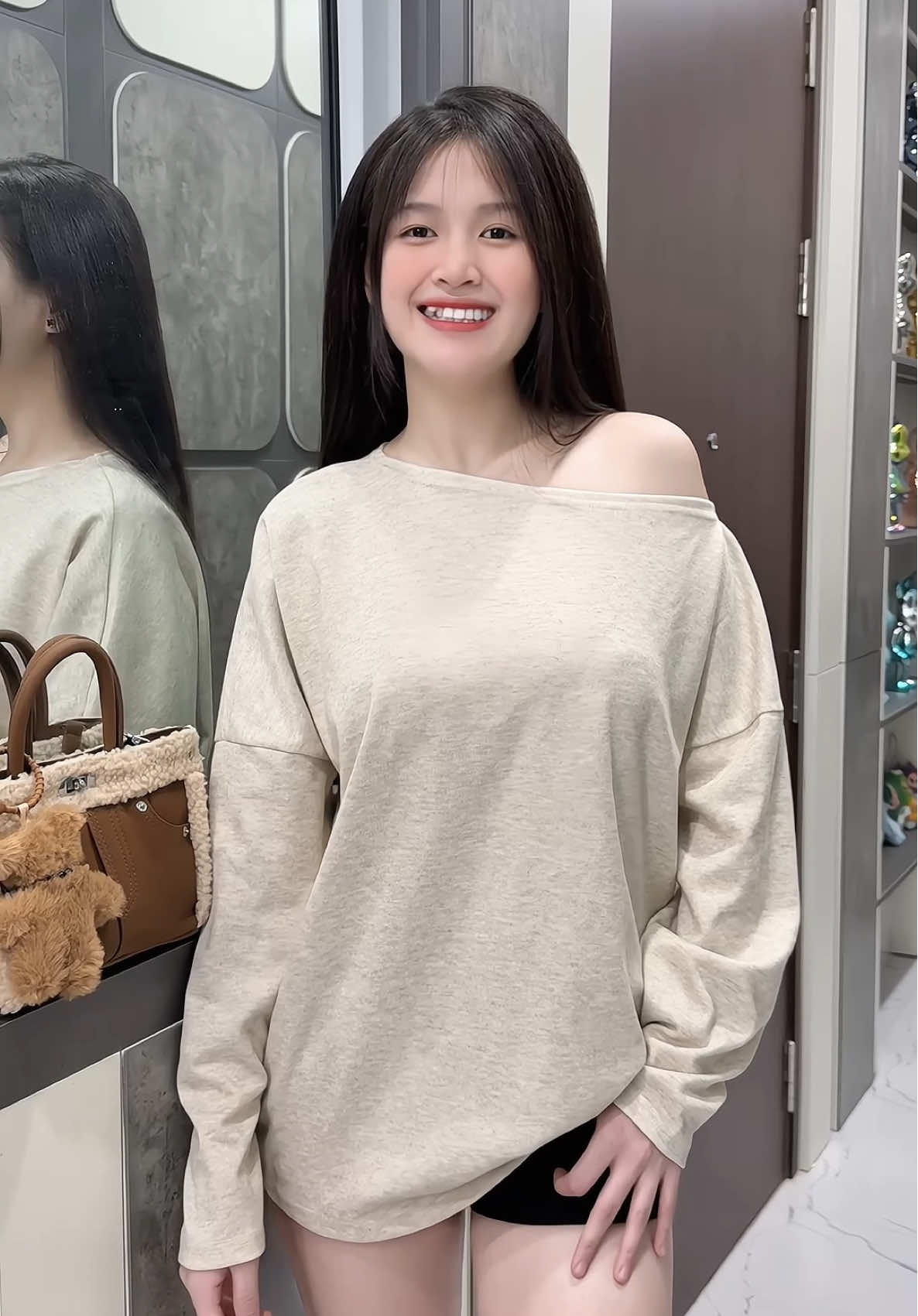 Áo lệch vai