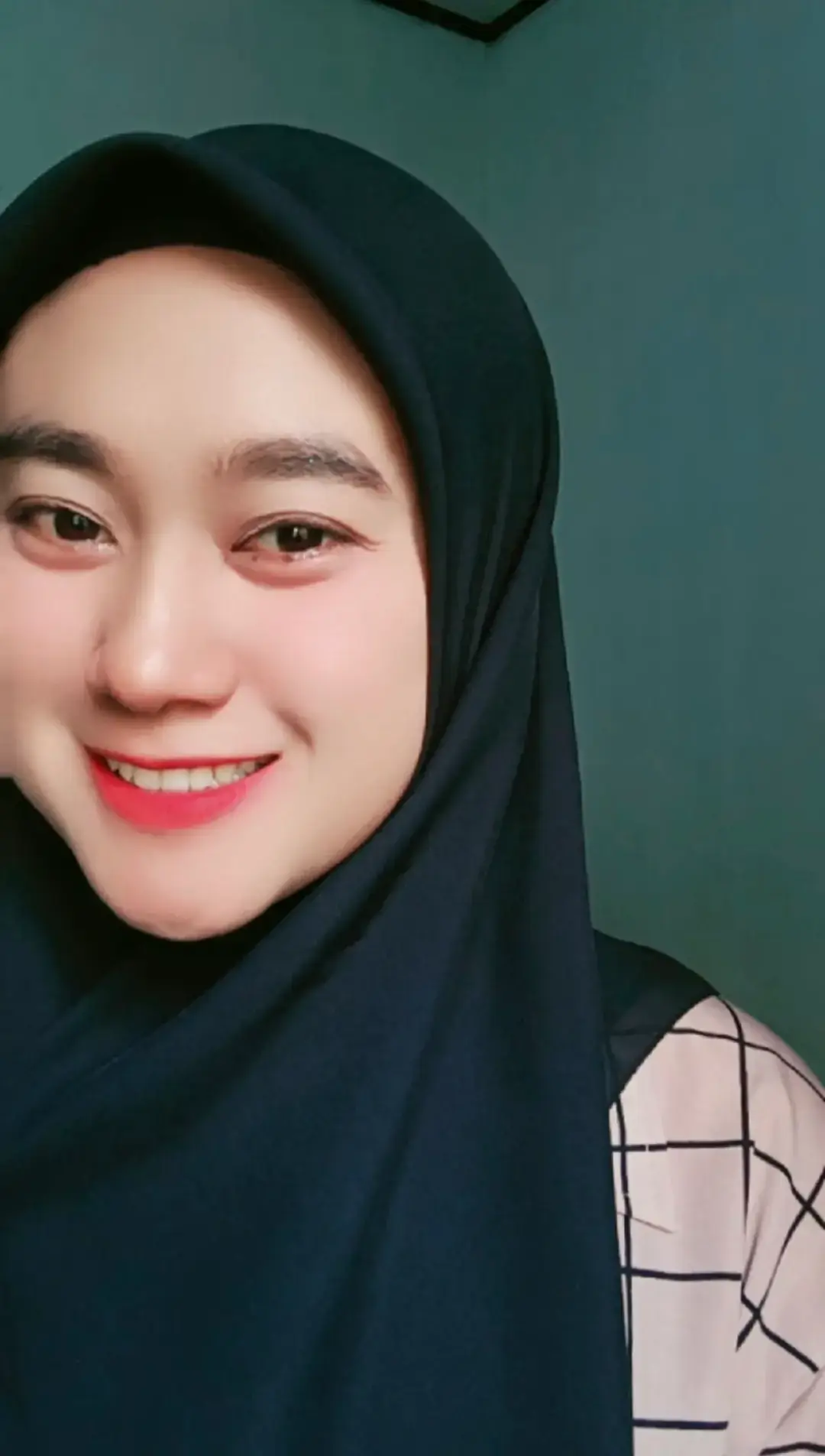 Jangan pandang lama