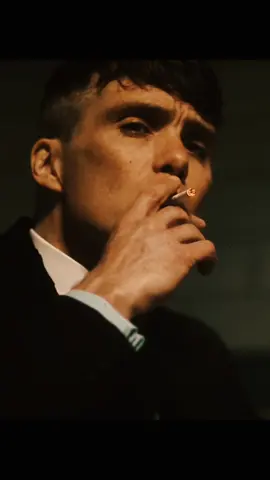 Thomas Shelby #tommyshelby #CillianMurphy #ThomasShelby #PeakyBlinders #GangsterStyle 