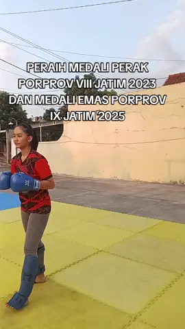 Kelas EXTRA WAJIB Sekolah Beladiri Indonesia : . JUMAT SORE  . Waktu : 4.30 - 7.30 WIB . SESI I : KICKBOXING SESI II : WUSHU SANDA  . Alamat SBI : . Cek Google Maps . Contact Person : . WA : 0858-7854-5540 WA : 0858-2668-6429 . #sekolahbeladiriindonesia  #sekolah  #beladiri  #indonesia  #banguntapan 