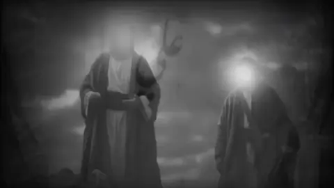 منك المدد....#فضائل_علي_بن_ابي_طالب #فضائل_العلي_ألعظيم #نور_الله #رسول_الله #ولي_الله_الامام_علي_امير_المؤمنين 