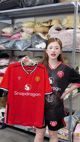 (B) TOP 10 COMBO ĐỒ  BÓNG ĐÁ #nguyễn_thuý_hiền 