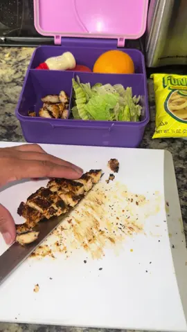 Pack my baby’s lunch with me 🥰 #lunch #schoollunch 