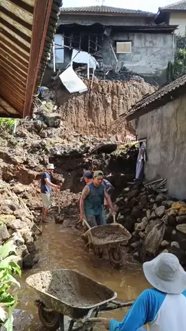 suksema Semeton🙏🥹#fypシ゚viral #longsor #banjir #fyppppppppppppppppppppppp 