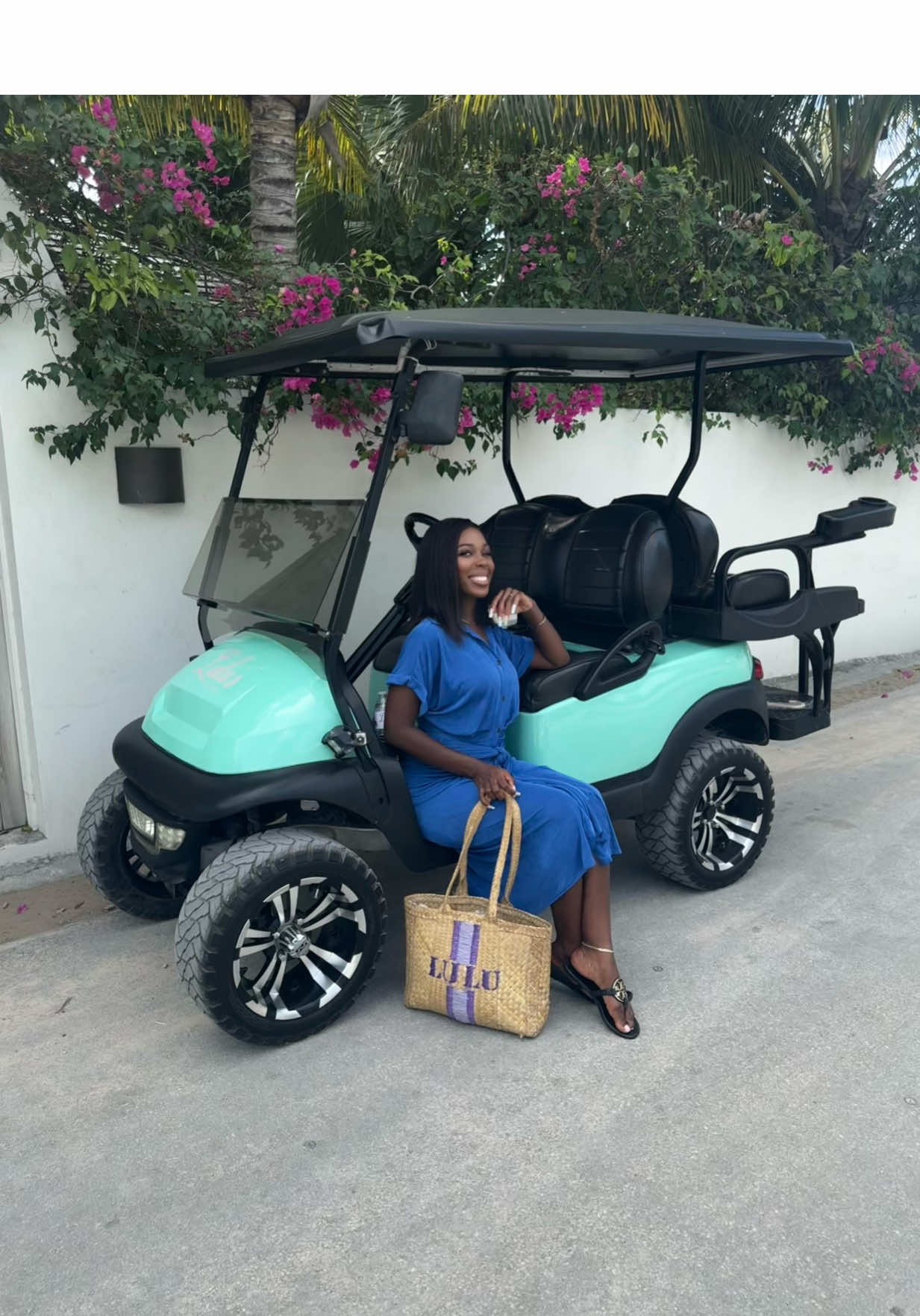 Y’all know by now, I spend a lot of time in Harbour Island, Bahamas and I’ve got to say Lulu‘s golf cart rentals are some of the best on that island in terms of having clean, modern, convenient golf carts, and also very convenient ways to book. So I’d highly recommend them if you’re traveling to Harbour Island in Eleuthera! ##bahamas##bahamastiktok##bahamiantiktok##harbourislandbahamas##🇧🇸