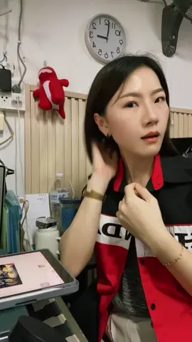 Work work อยู่นั่น!!  #Workเดียวกันมั้ยล่ะ !? #สีหน้าเป็นตามเพลง 🤭 หยอกกกก 