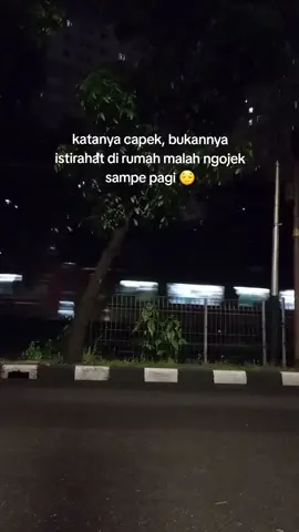 jangan cape2 kawan!! inget, ada keluarga yang nunggu di rumah 💪💪💪 #fyp #ojolstory #kata2ojol #katakataojol 